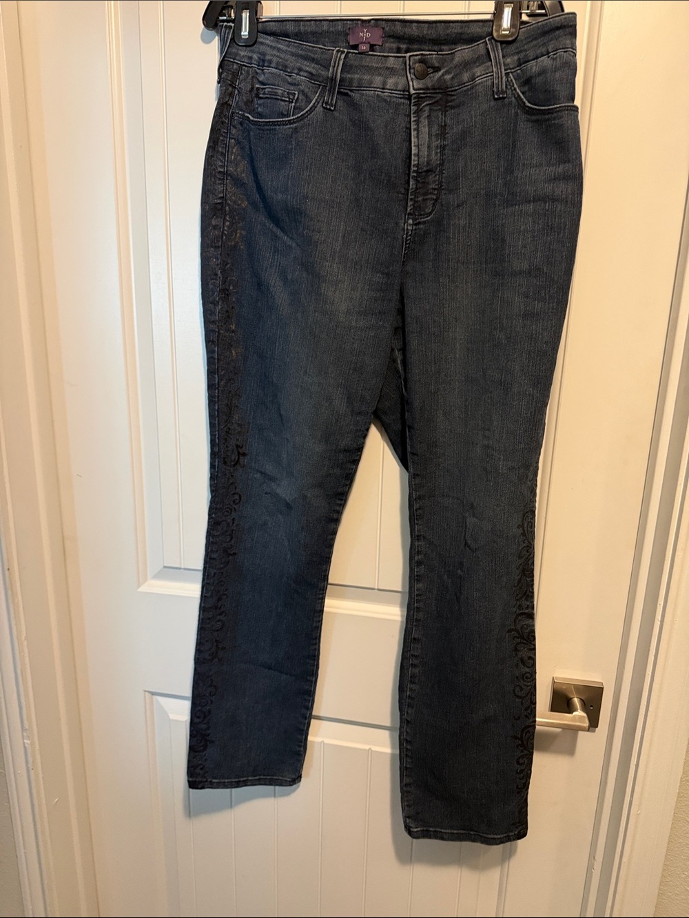 Women's Dark Wash Embroidered Side-Panel Jeans